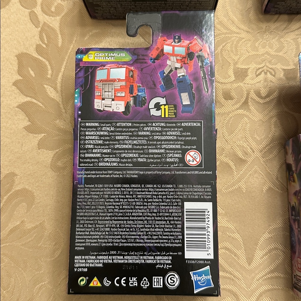 Transformers New in Box - Picture 4 of 5